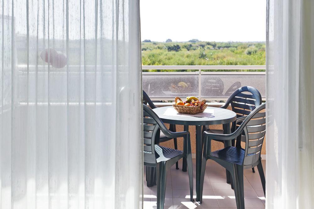 Rvhotels Apartamentos Ses Illes Blanes Exterior foto
